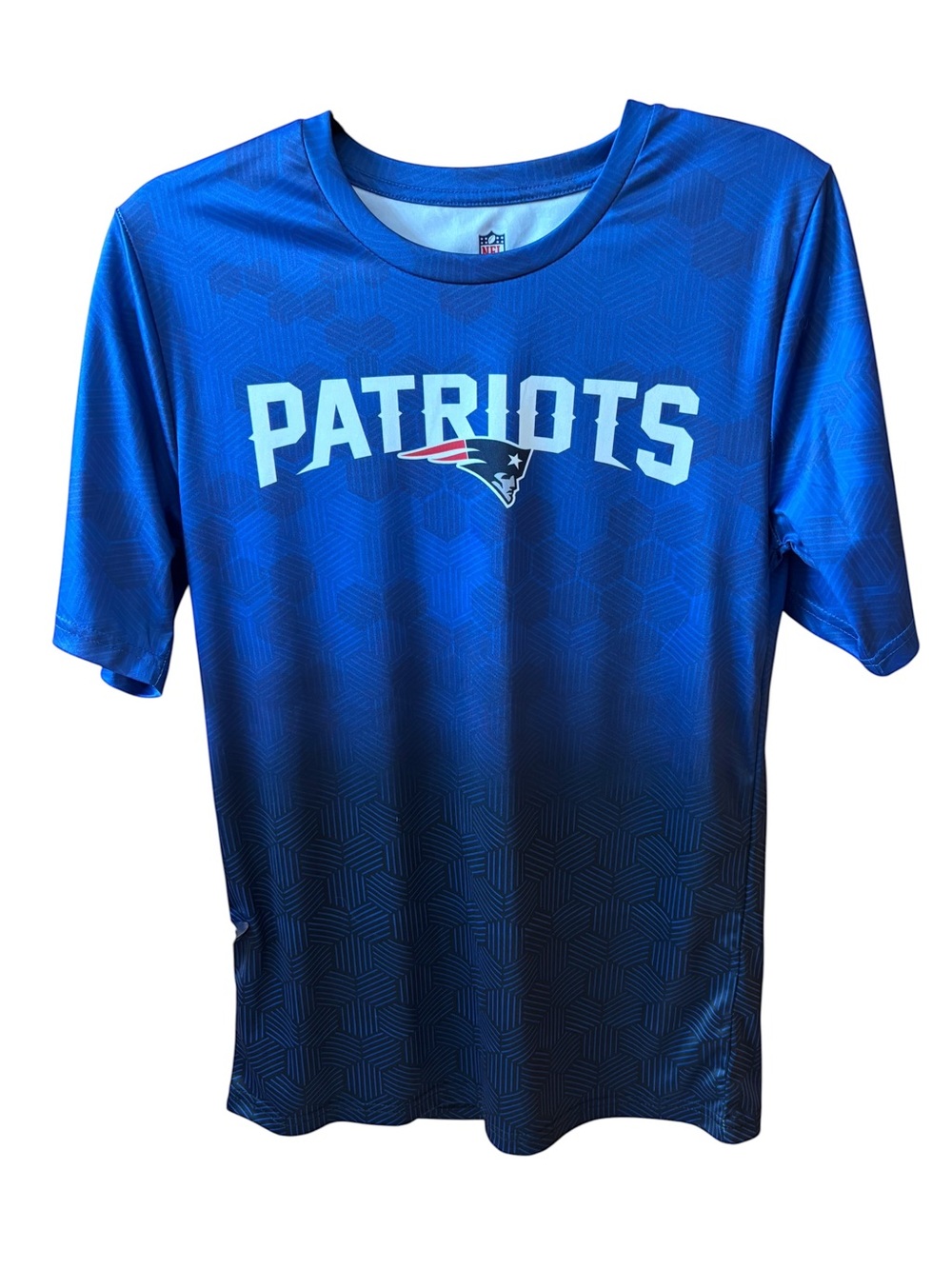 New England Patriots NFL Youth XL 18/20 Blue Performance Shirt EUC